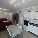 Kaya House Daily Flat Apartment *