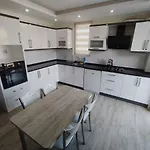 Kaya House Daily Flat *